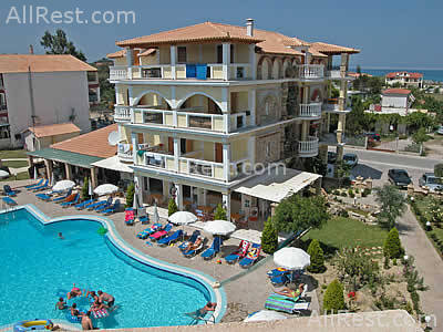 Plaza Pallas Hotel 